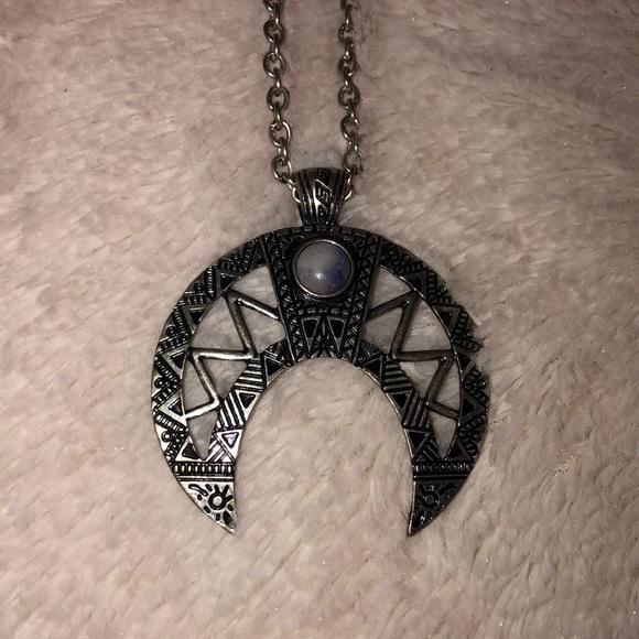 AE moon necklace 💫 BUNDLE 3 JEWELRY ITEMS AND THE LOWEST ITEM IS FREE - Picture 2 of 4